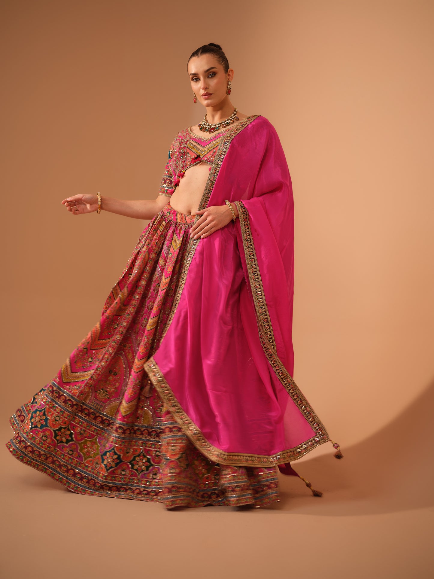 AURA  GUL