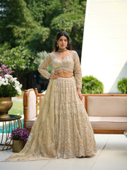 Royal Poise
