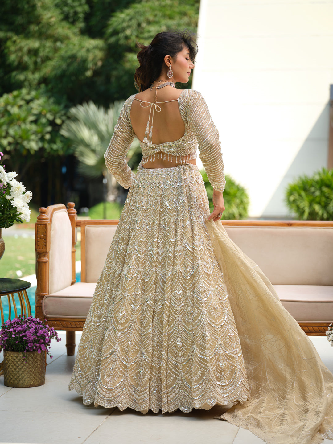 Royal Poise