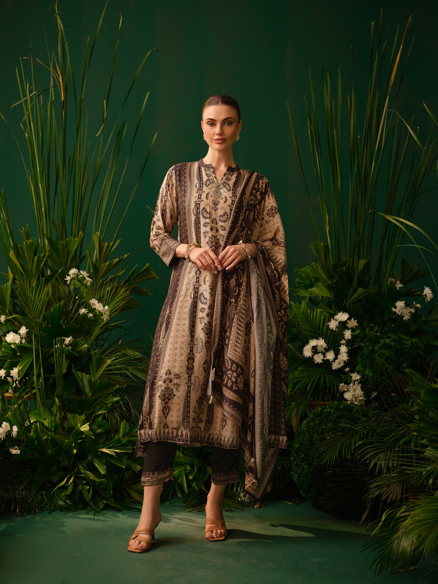 Mridha Ethnica Kurti Set